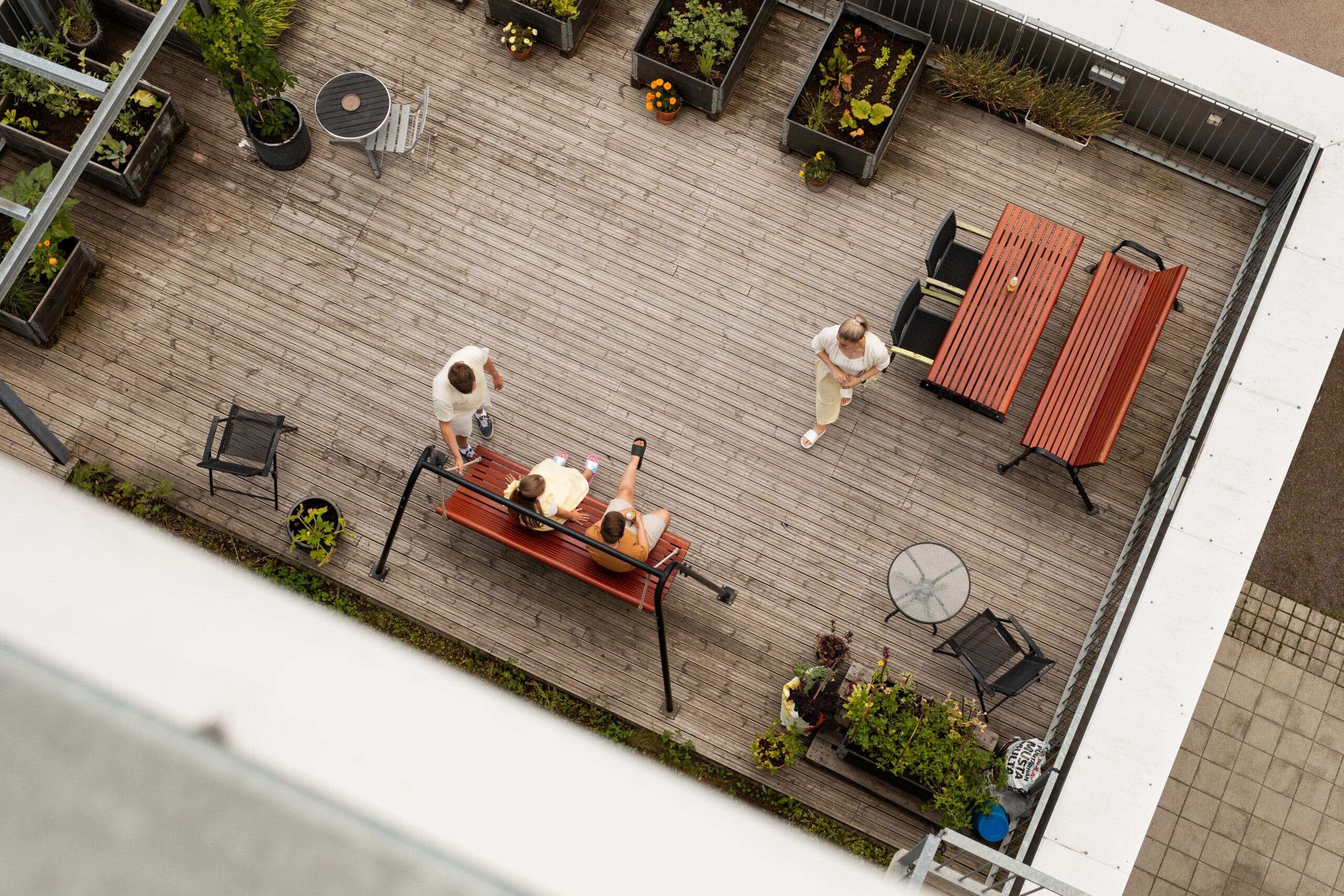 M2-Kotien pihat ovat viihtyisiä.